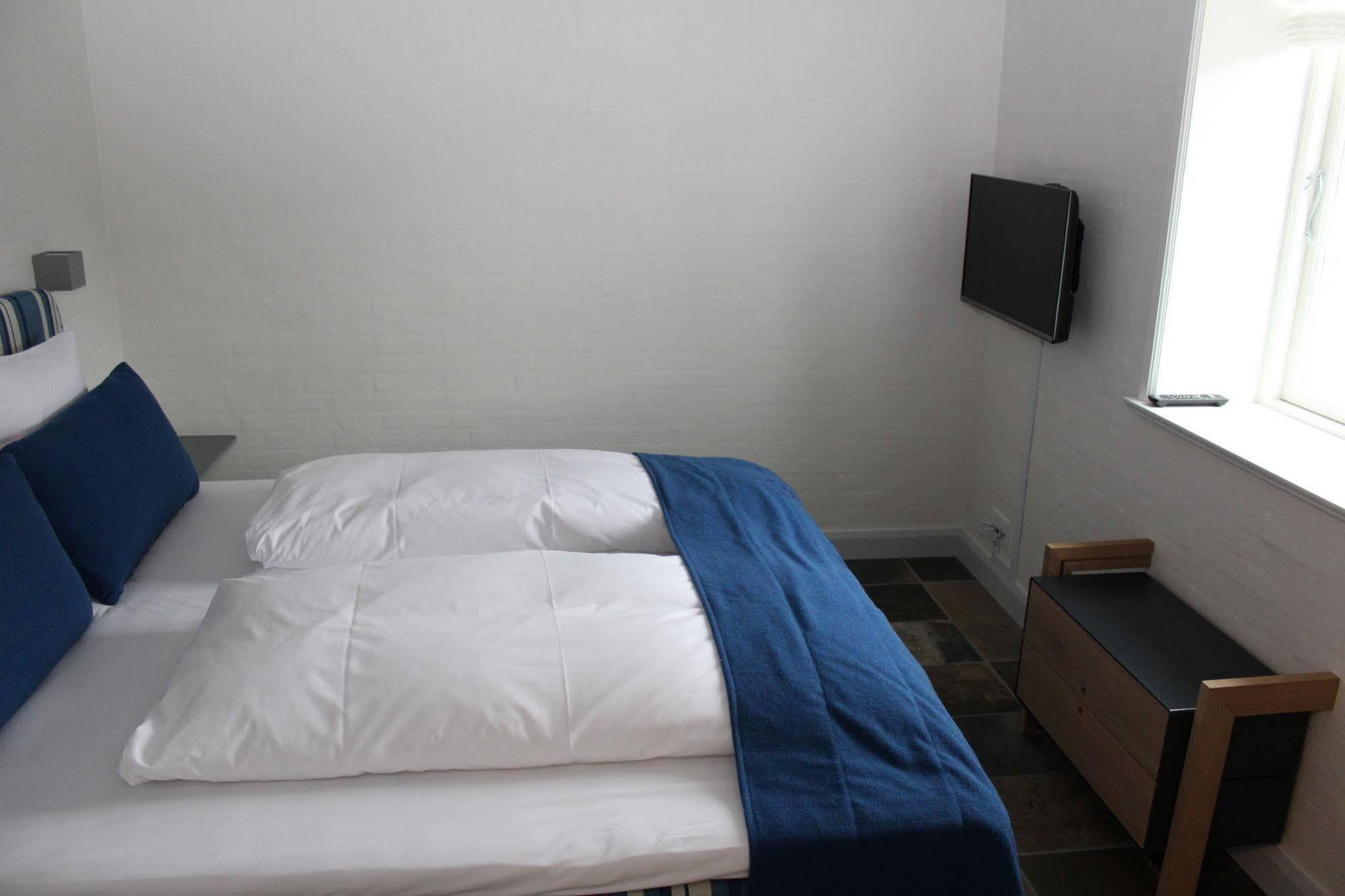 Hotel Molskroen Strandhotel 3*